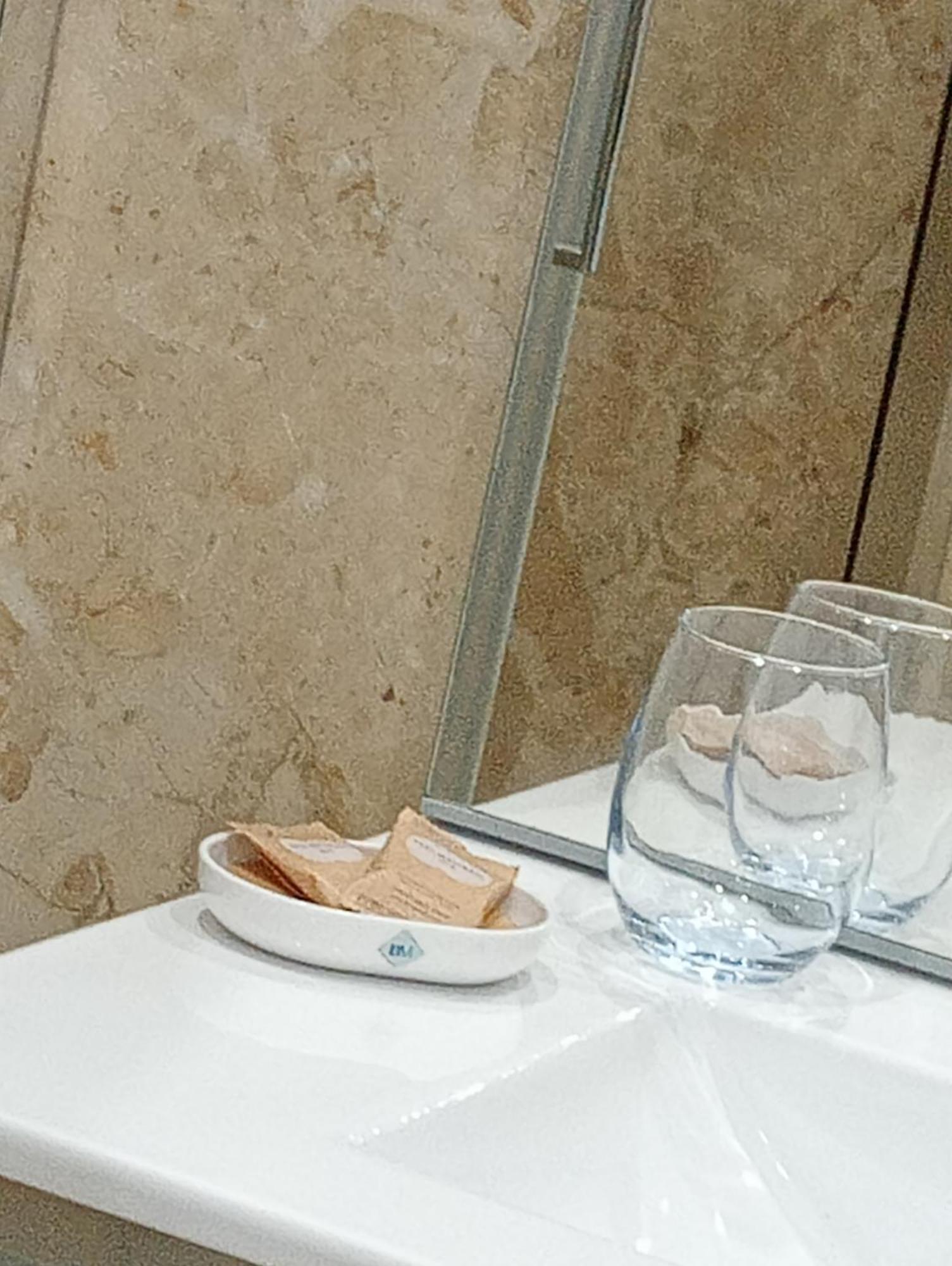 Suite Roma チェファル エクステリア 写真